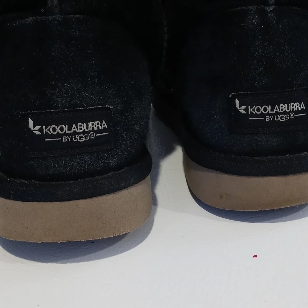 Koolaburra Ugg boots black and gray bow tie size 8